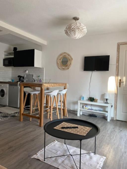Appt 2 Pieces Port Frejus - Mega Terrasse + Garage Fréjus Exterior foto